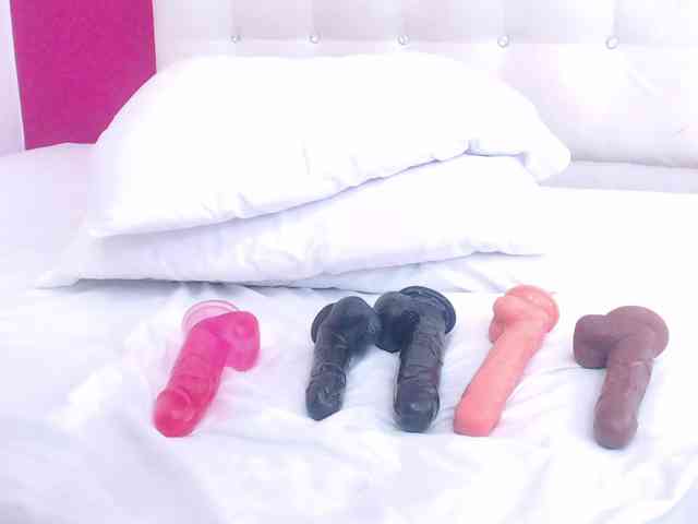 tiny-whore webcam