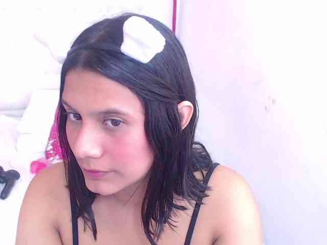 tiny-whore webcam