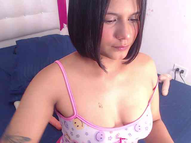 tiny-whore webcam