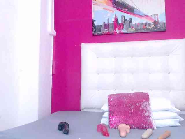 tiny-whore webcam
