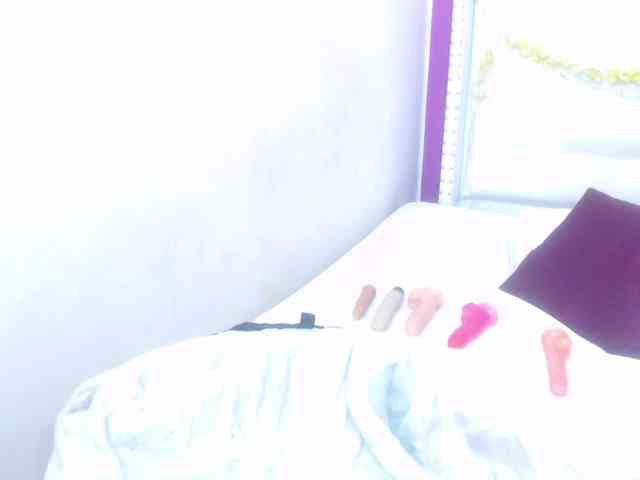 tiny-whore webcam