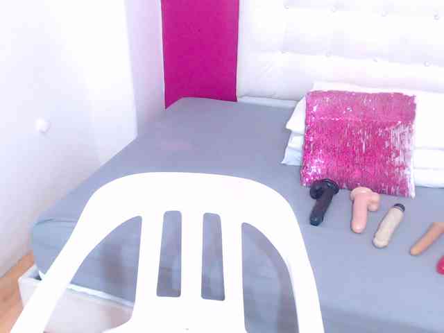 tiny-whore webcam