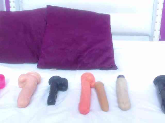 tiny-whore webcam