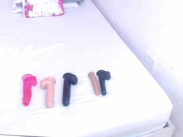 tiny-whore webcam
