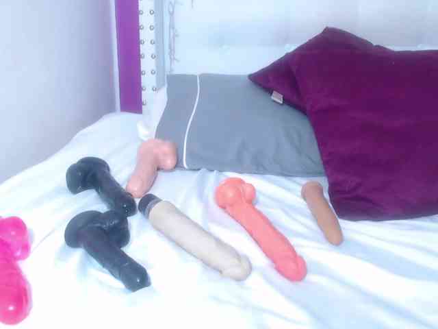 tiny-whore webcam