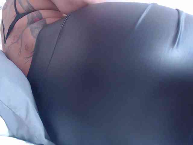 tiny-whore webcam