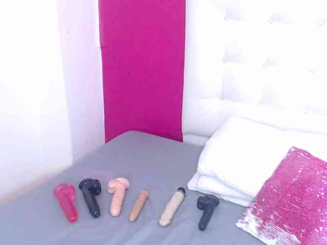 tiny-whore webcam
