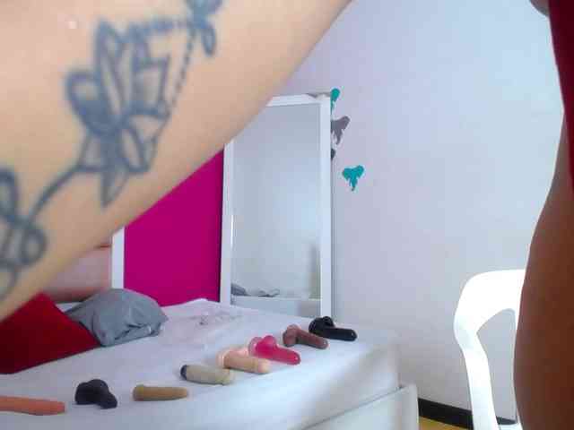 tiny-whore tiny-whore