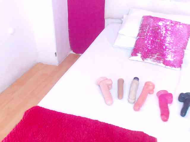tiny-whore webcam