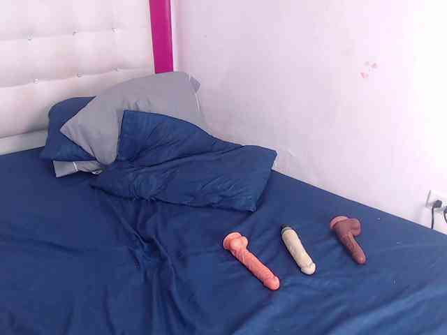 tiny-whore webcam