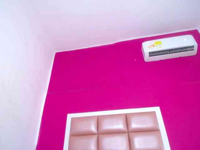 tiny-whore tiny-whore