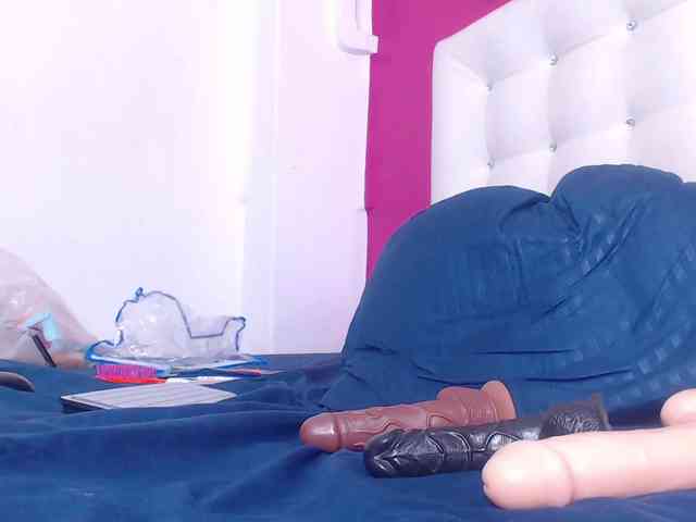 tiny-whore webcam