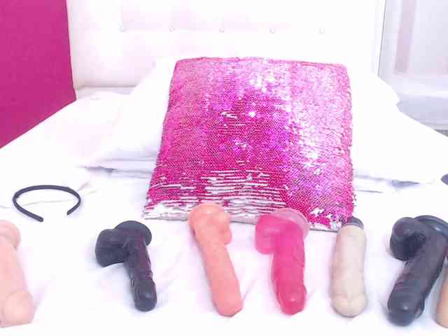 tiny-whore webcam