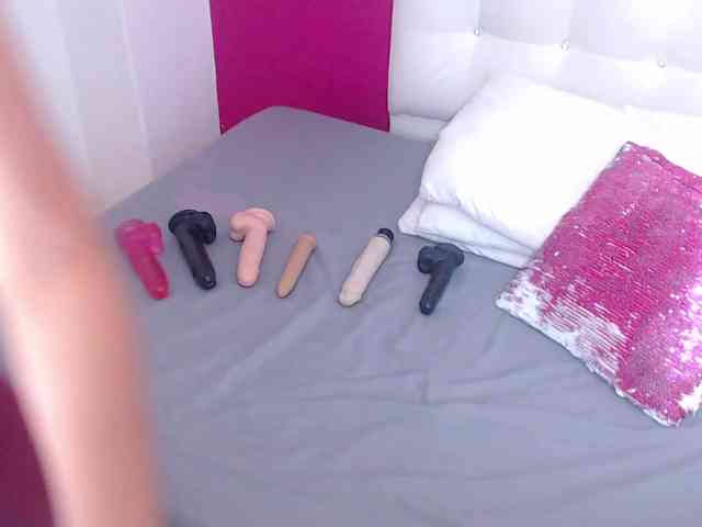 tiny-whore webcam