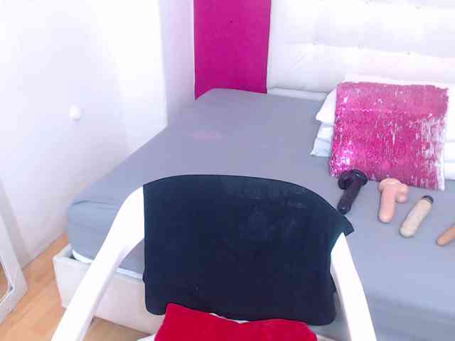 tiny-whore webcam