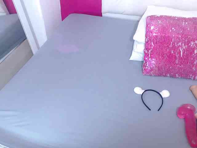 tiny-whore webcam