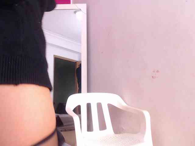 tiny-whore webcam
