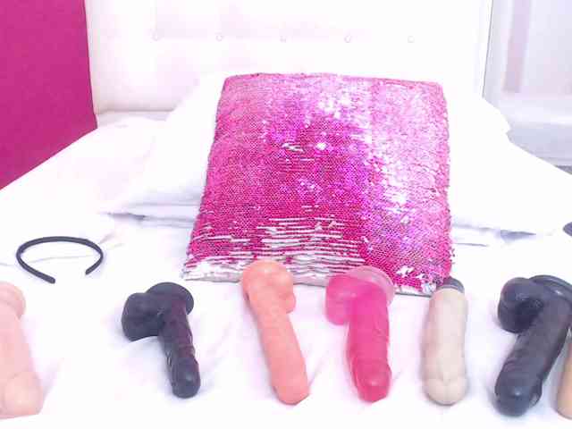 tiny-whore webcam