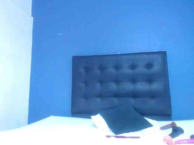 tiny-whore webcam