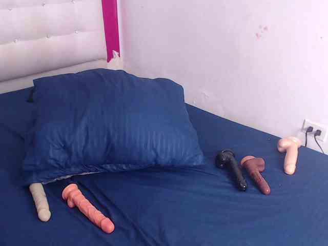 tiny-whore webcam