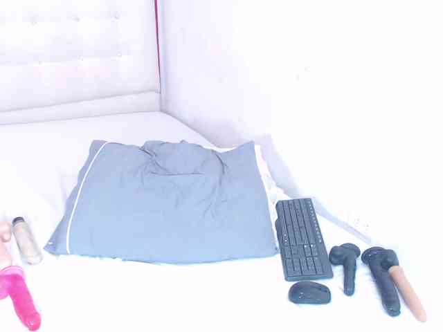 tiny-whore webcam