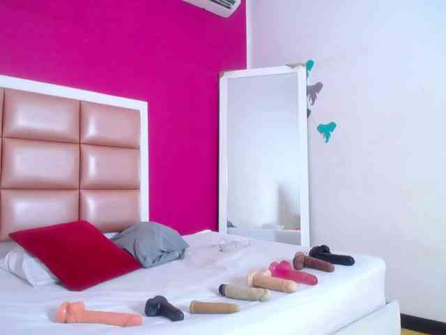 tiny-whore tiny-whore