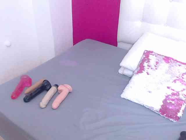 tiny-whore webcam