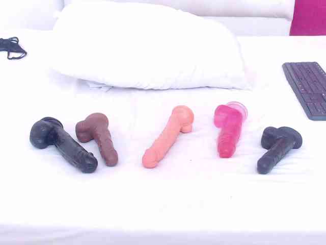 tiny-whore webcam