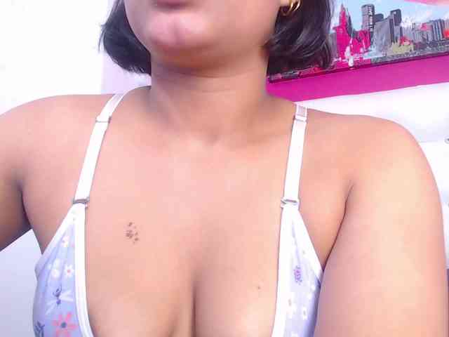 tiny-whore
