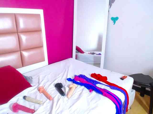 tiny-whore tiny-whore