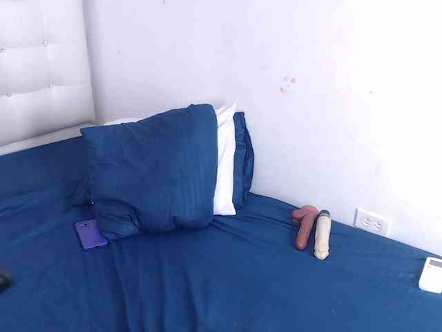 tiny-whore webcam