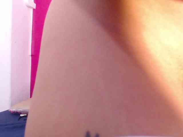 tiny-whore