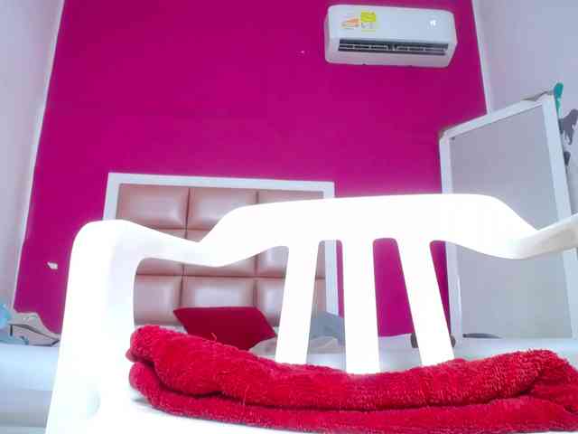 tiny-whore tiny-whore