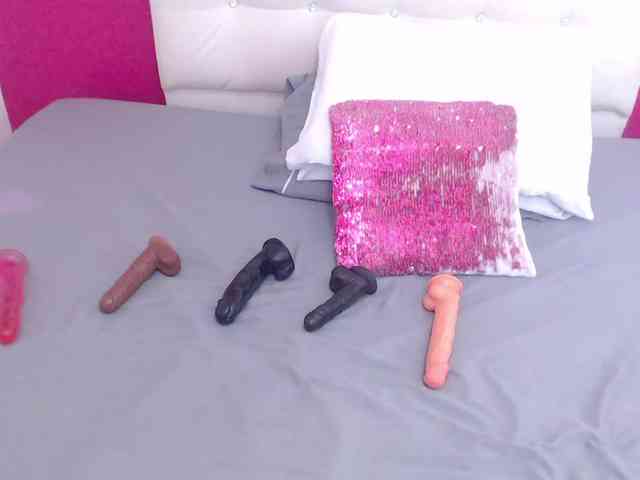 tiny-whore webcam