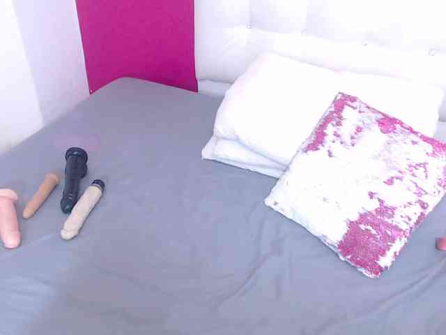 tiny-whore webcam