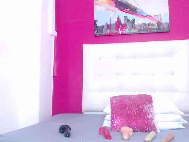 tiny-whore webcam