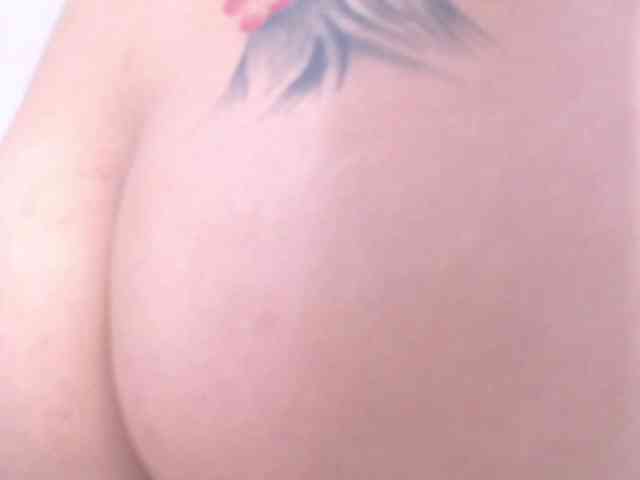 tiny-whore webcam