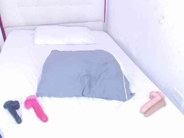 tiny-whore webcam