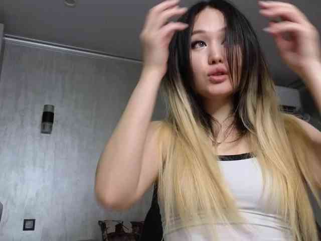 Heaven-Sakura webcam