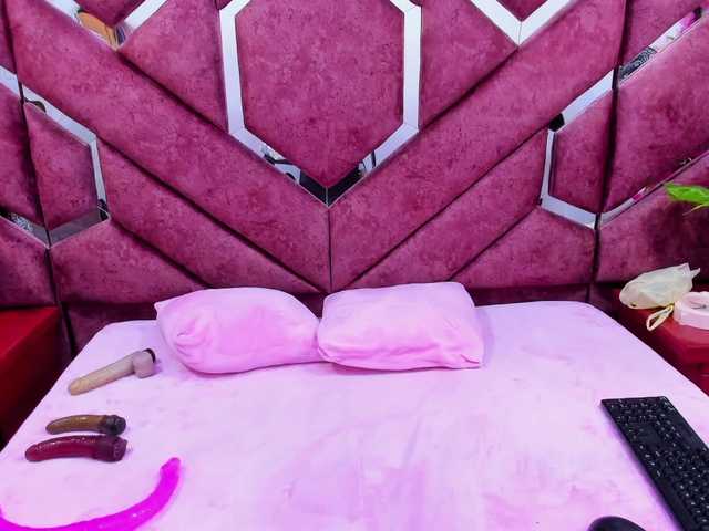 SquirtDirty webcam bongacams model stream image