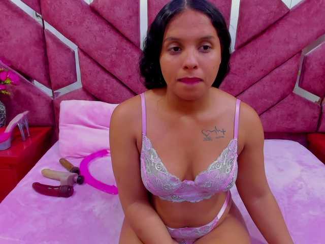 SquirtDirty webcam bongacams model stream image