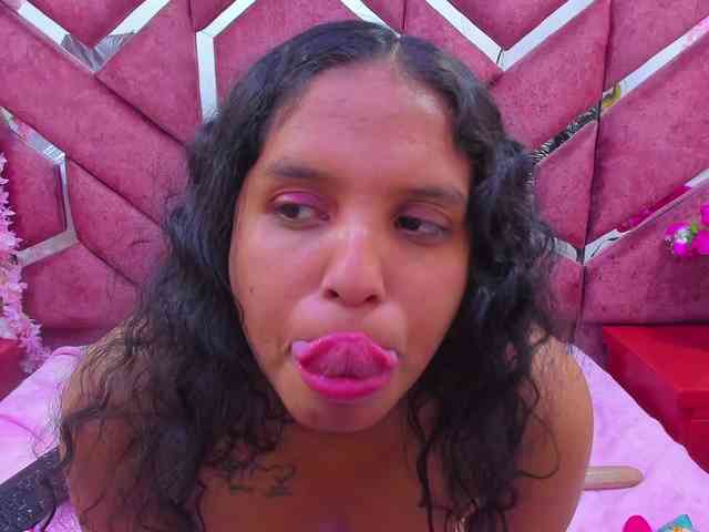 SquirtDirty webcam