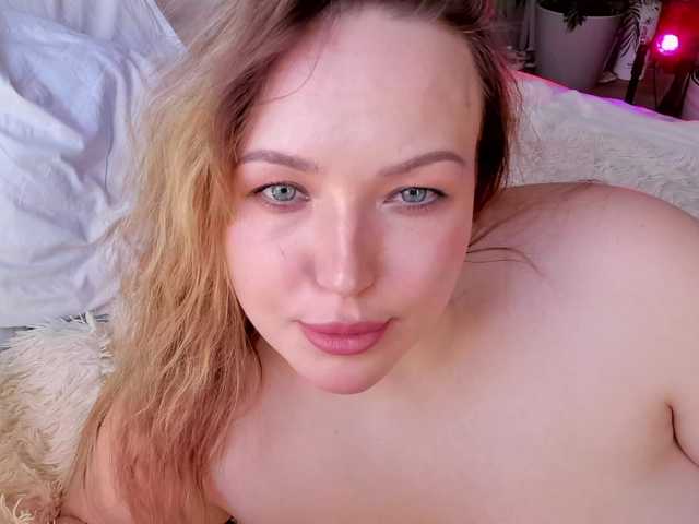 amberbenz's BongaCams show and profile