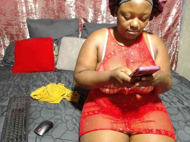 ChubbyAshanti webcam
