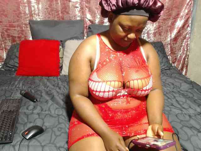 ChubbyAshanti webcam