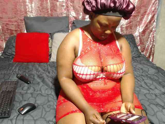 ChubbyAshanti webcam