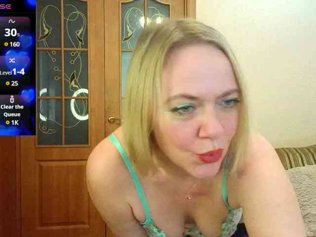 YourXQueen webcam