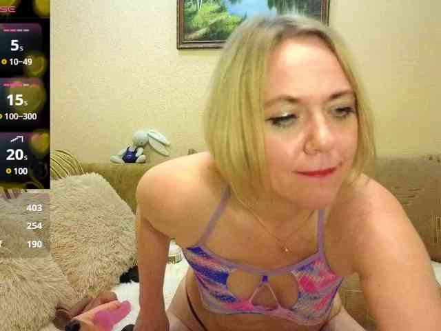 YourXQueen webcam
