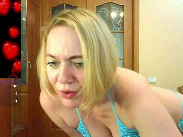 YourXQueen webcam
