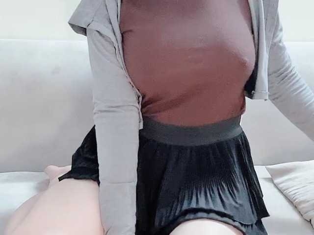 Lee-haeri's BongaCams show and profile